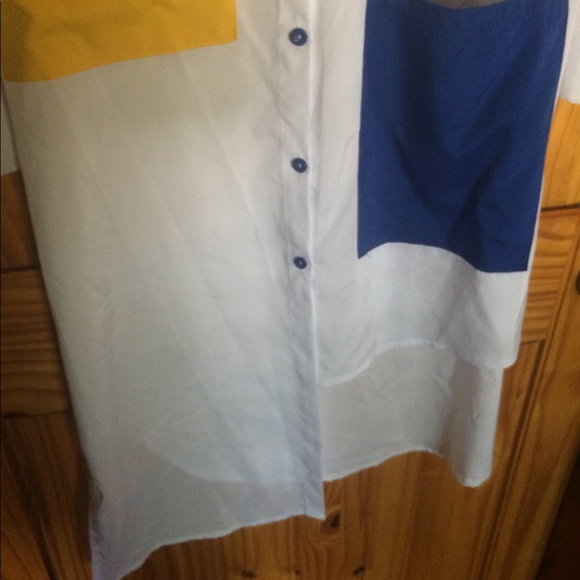 Funky Asymmetrical Oversized Shirt - Picture 4 of 7